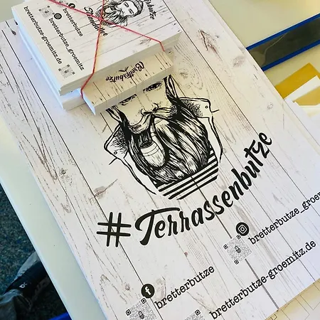 Bretterbutze Terrassenbutze *