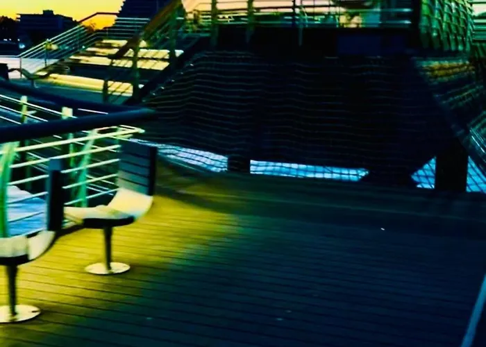 Bretterbutze Terrassenbutze - Design & Sonnenterrasse Appartamento